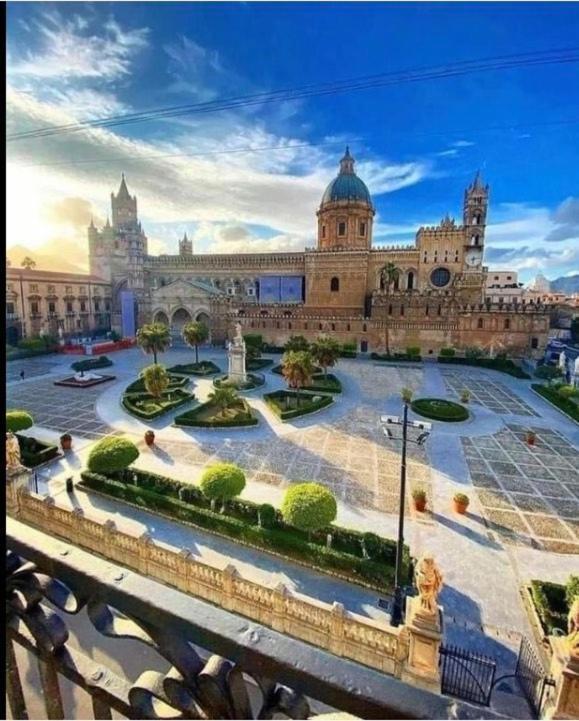 Appartamento Antico Vicolo della Cattedrale Palermo Esterno foto